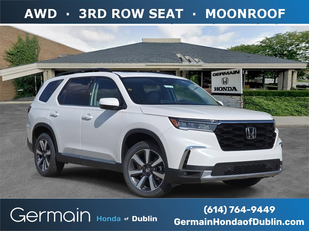 New 2025 Honda Pilot Touring image 1