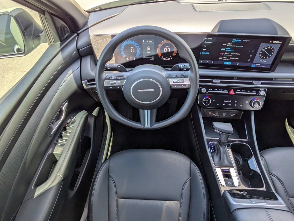 Used 2026 Hyundai Santa Cruz SEL FWD image 15
