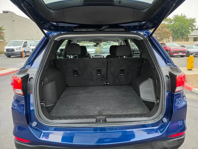 Used 2022 Chevrolet Equinox LS w/ LS Convenience Package image 12