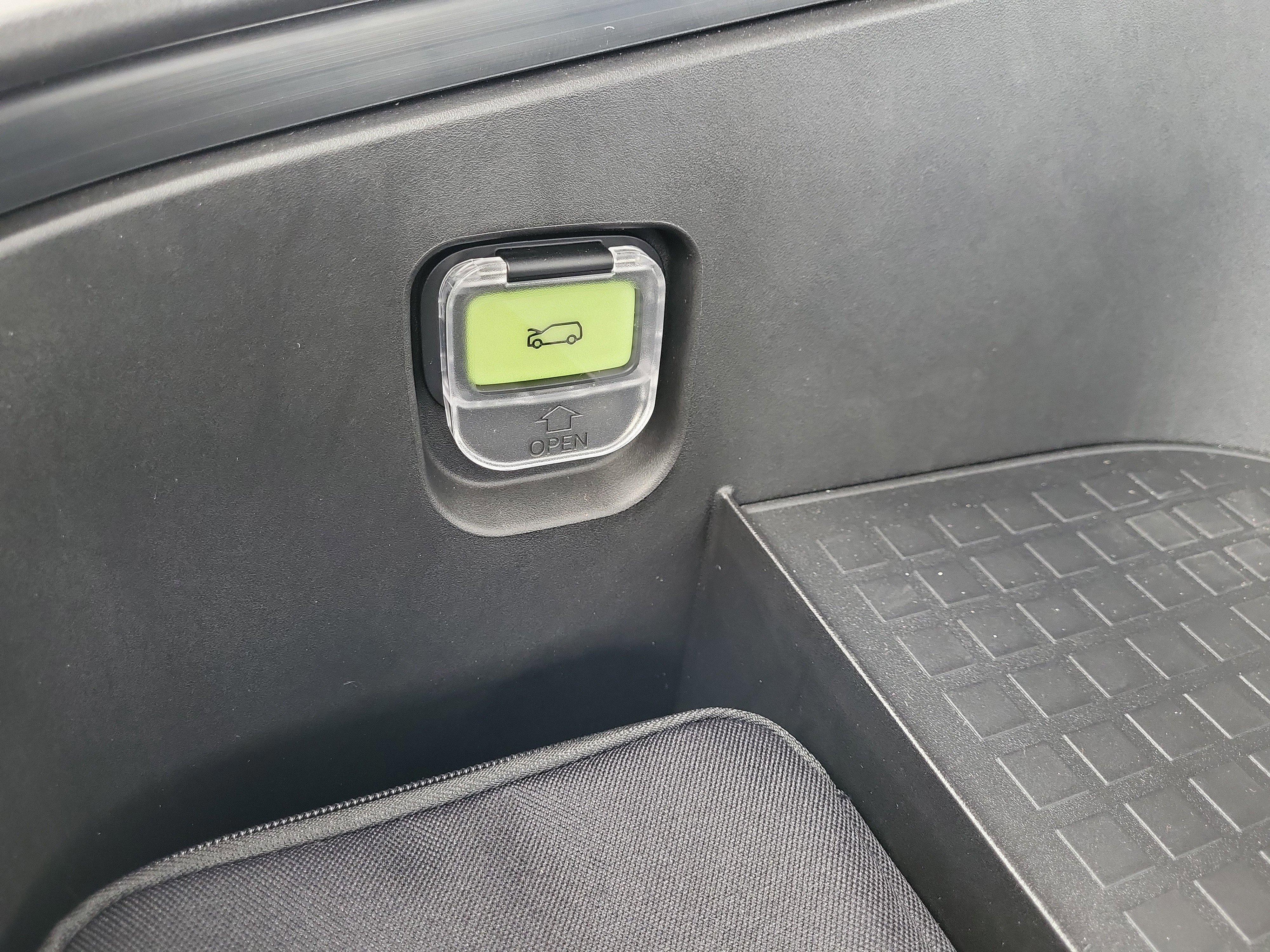 New 2026 Hyundai Ioniq 9 SEL AWD/4WD image 24