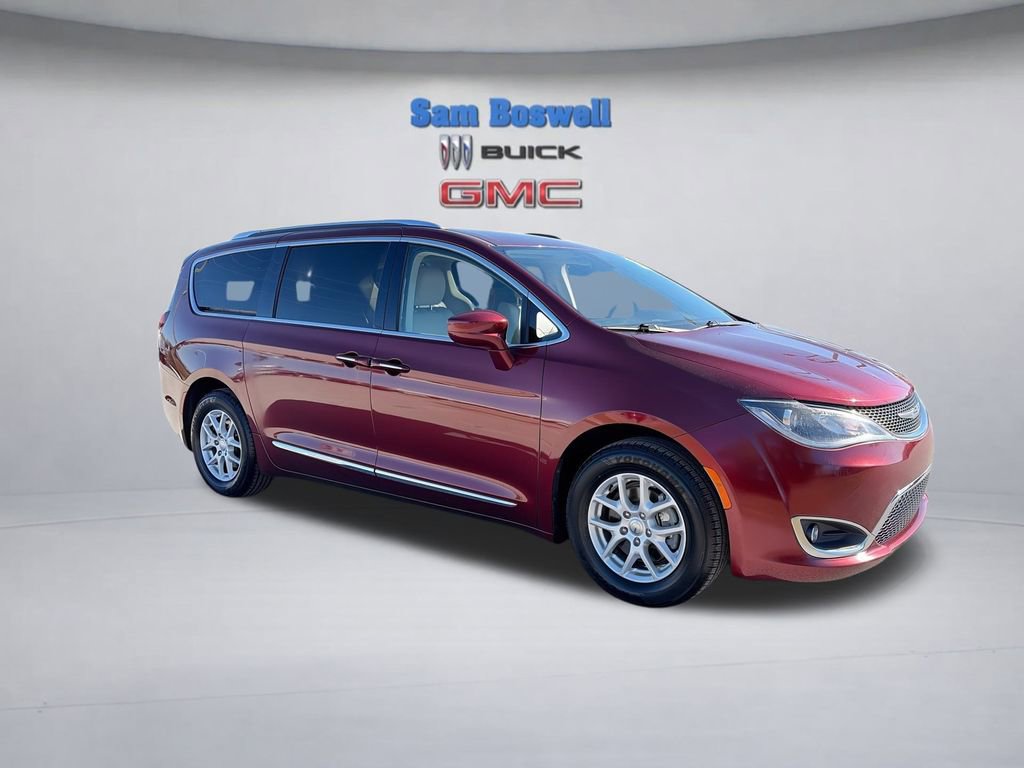 Used 2020 Chrysler Pacifica Touring-L image 2