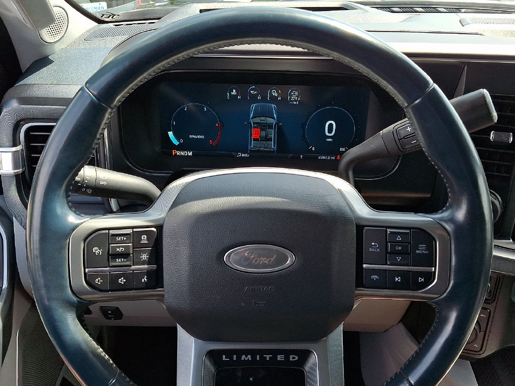 Used 2024 Ford F350 Limited w/ FX4 Off-Road Package AWD/4WD image 21