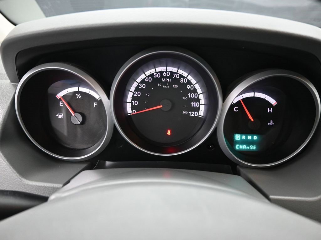 Used 2010 Dodge Grand Caravan SE w/ Climate Group image 10