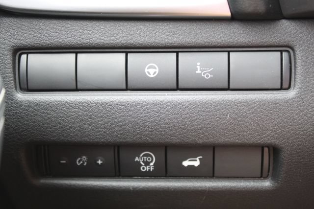 Used 2026 Nissan Rogue Platinum w/ Platinum Premium Package AWD/4WD image 16