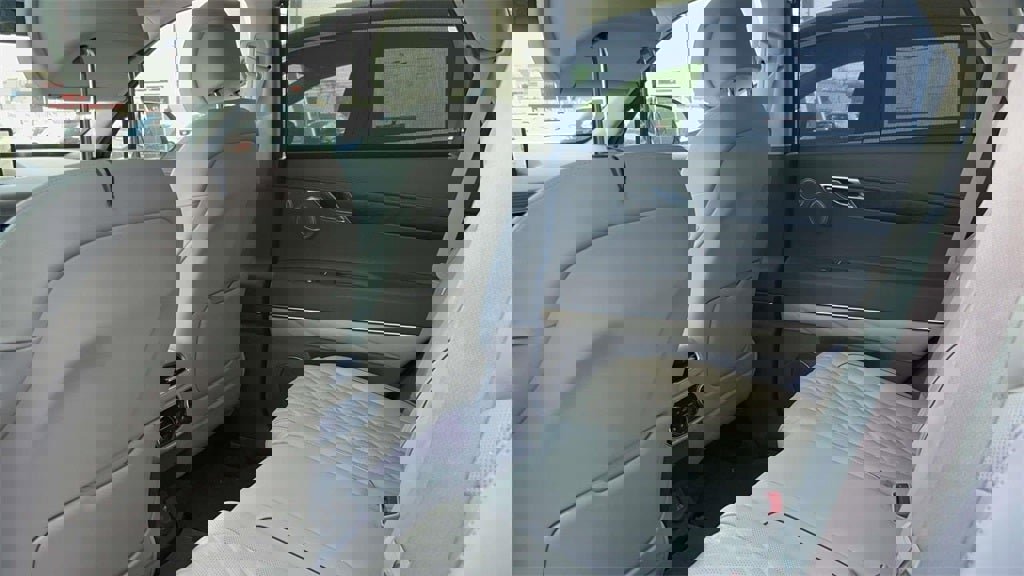 Used 2023 Genesis GV80 3.5T image 33