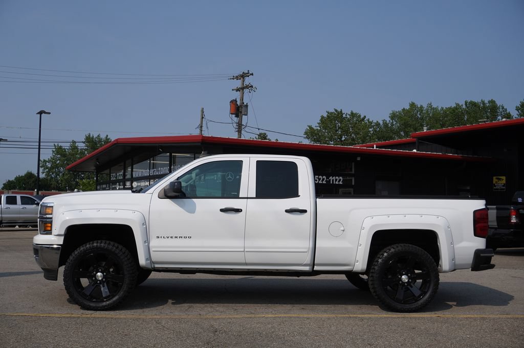 Used 2015 Chevrolet Silverado 1500 LT w/ Rally 2 Edition AWD/4WD image 4