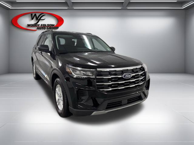 New 2026 Ford Explorer Active RWD image 3