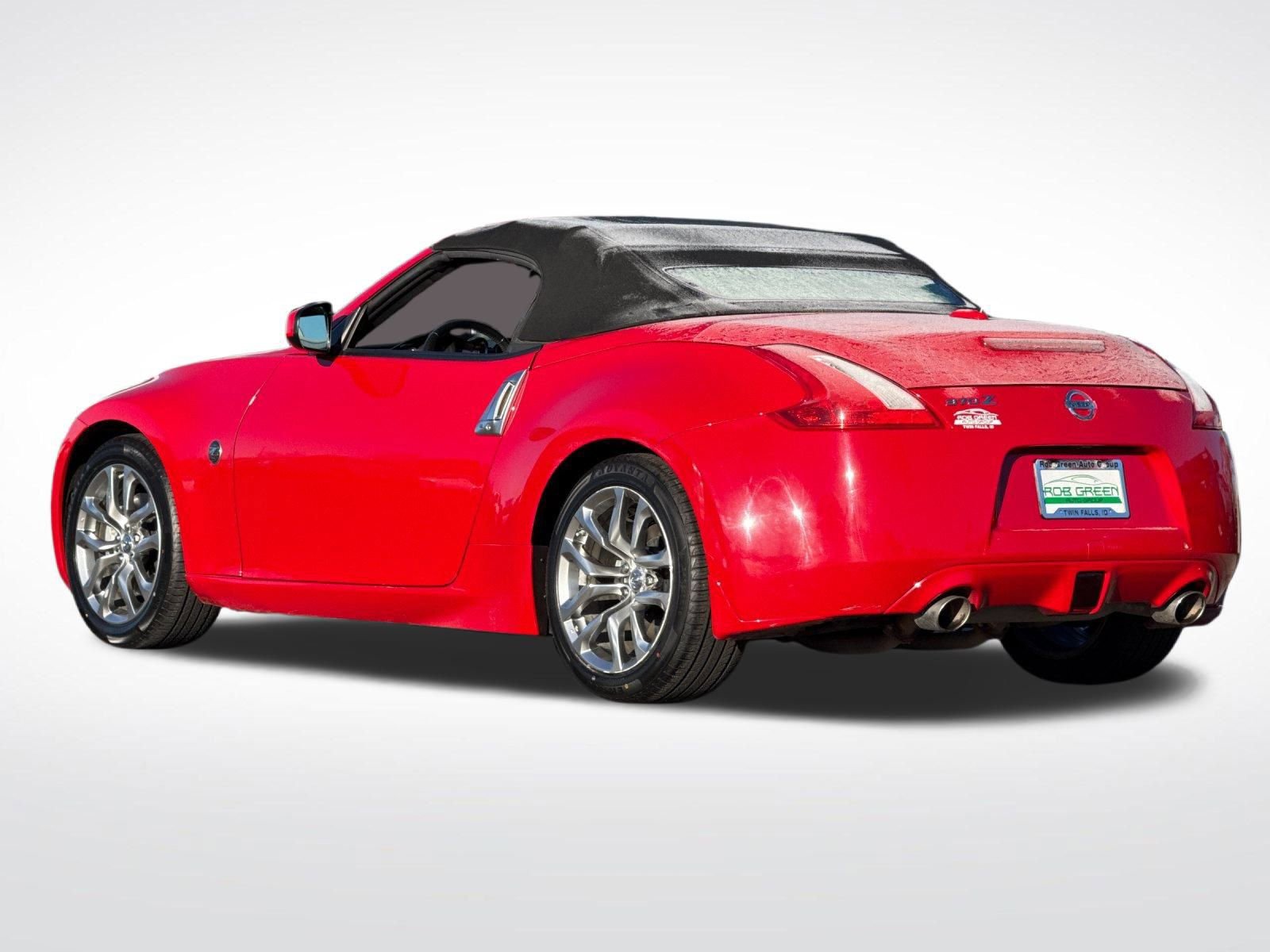 Used 2010 Nissan 370Z Touring image 5