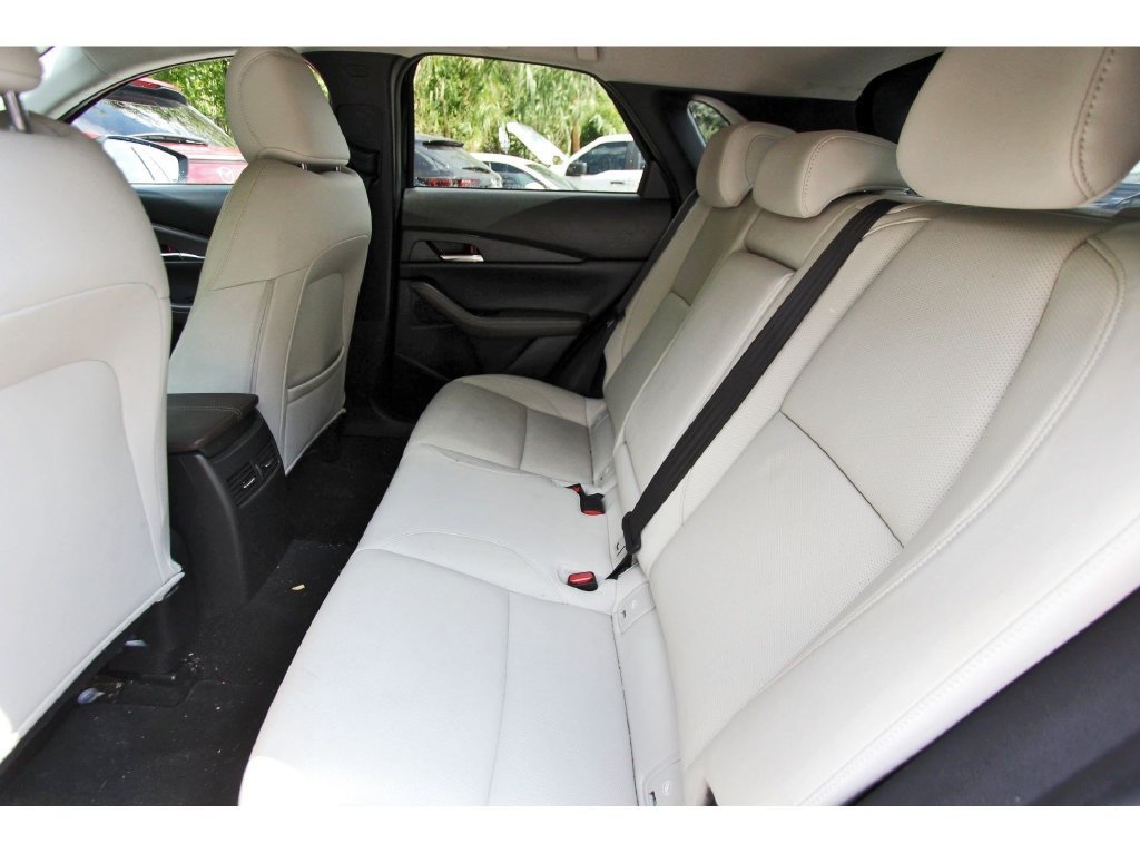 Used 2021 MAZDA CX-30 FWD 2.5 S w/ Premium Package image 12