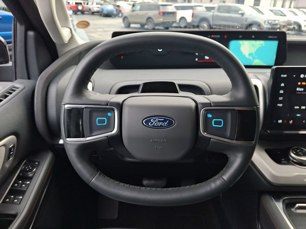 Used 2025 Ford Expedition Max Active AWD/4WD image 20
