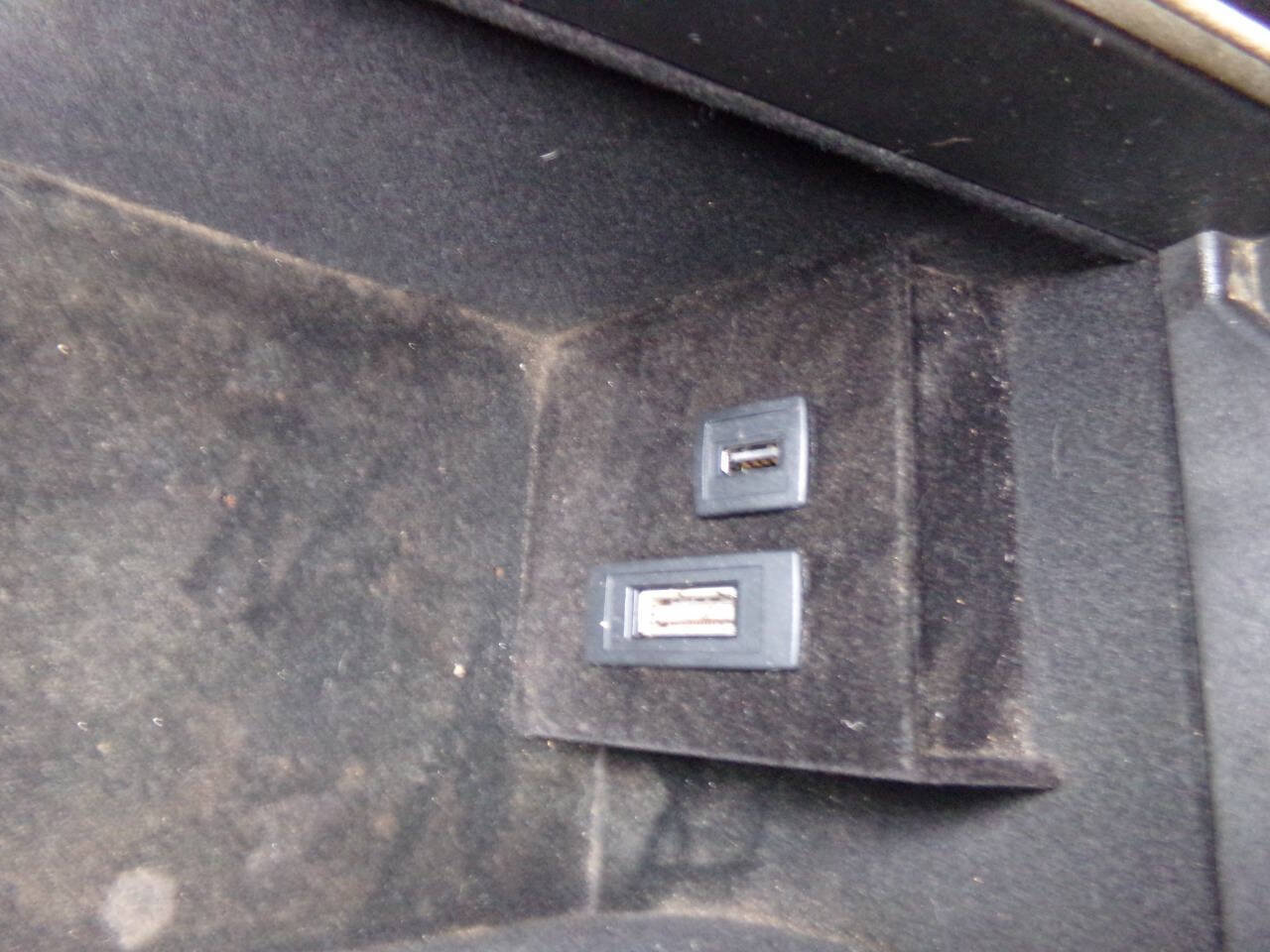 Used 2013 Mercedes-Benz E 350 BlueTEC Sedan image 43