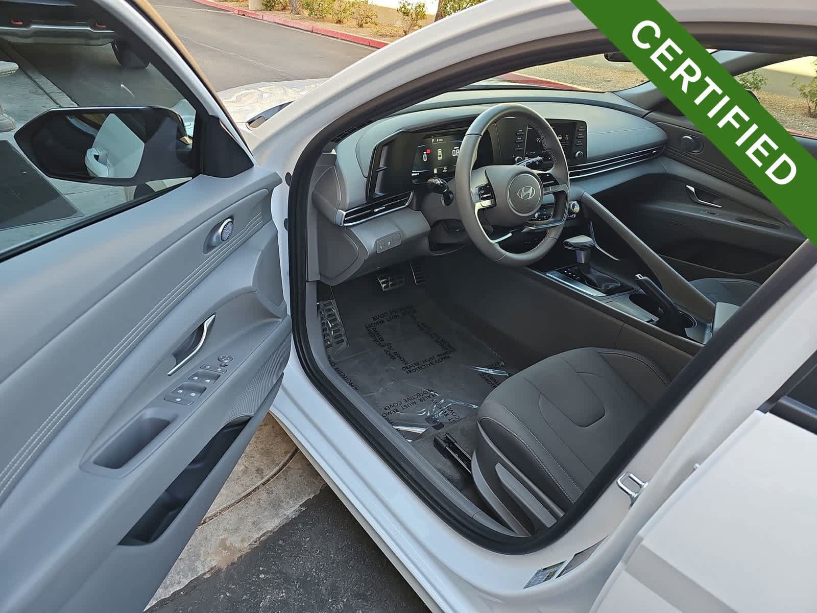 Used 2025 Hyundai Elantra Sport FWD image 10