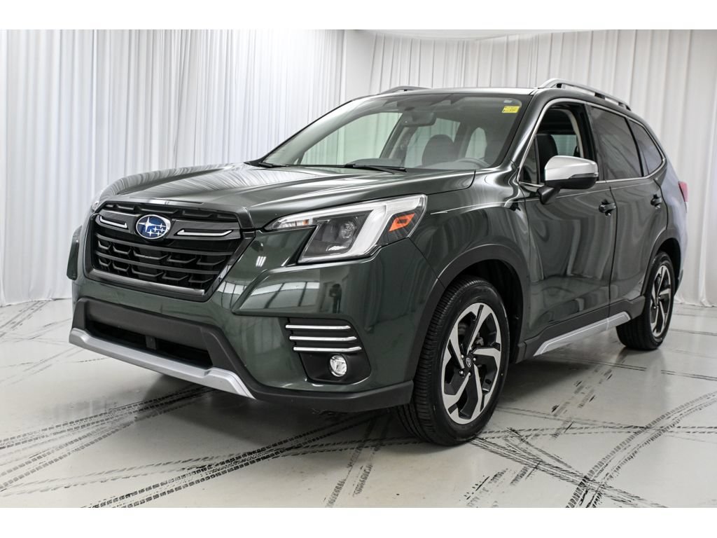 Used 2023 Subaru Forester Touring w/ Popular Package #2 AWD/4WD image 4