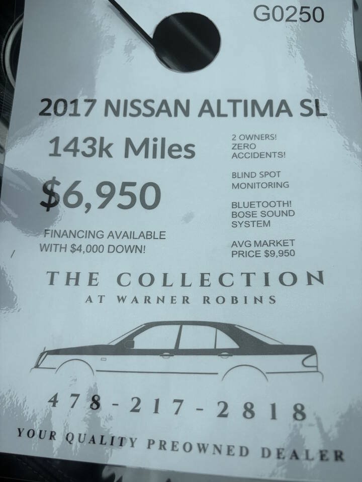 Used 2017 Nissan Altima 2.5 SL w/ Moonroof Package FWD image 2