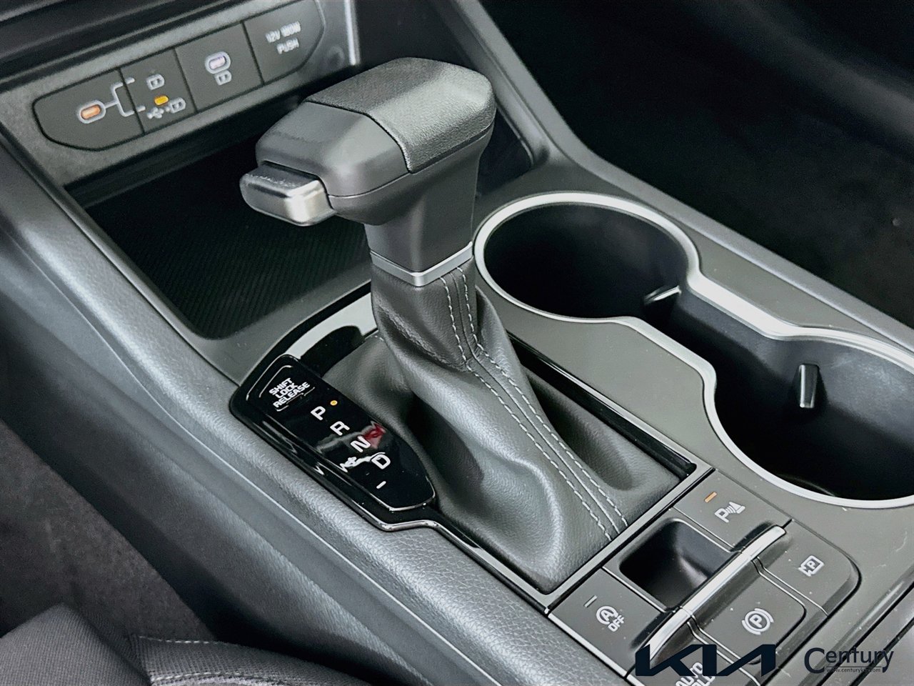 New 2026 Kia K5 LXS FWD image 11