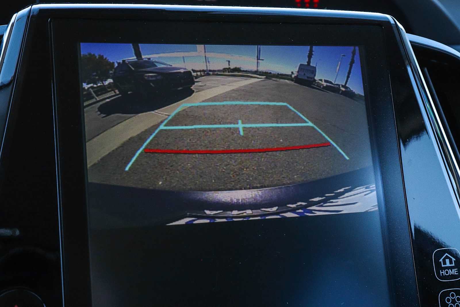 Used 2022 Toyota Prius Prime XLE FWD image 33