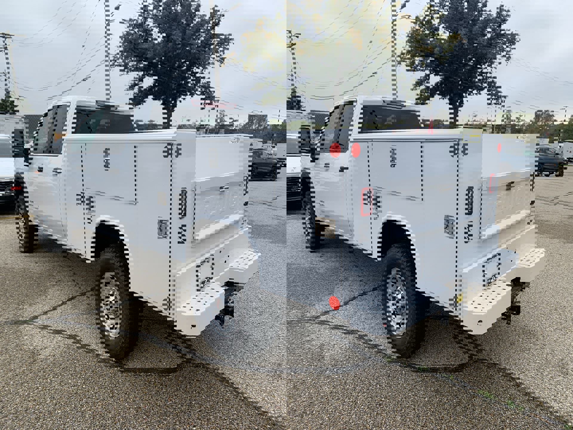 New 2025 GMC Sierra 3500 Pro w/ Convenience Package image 14