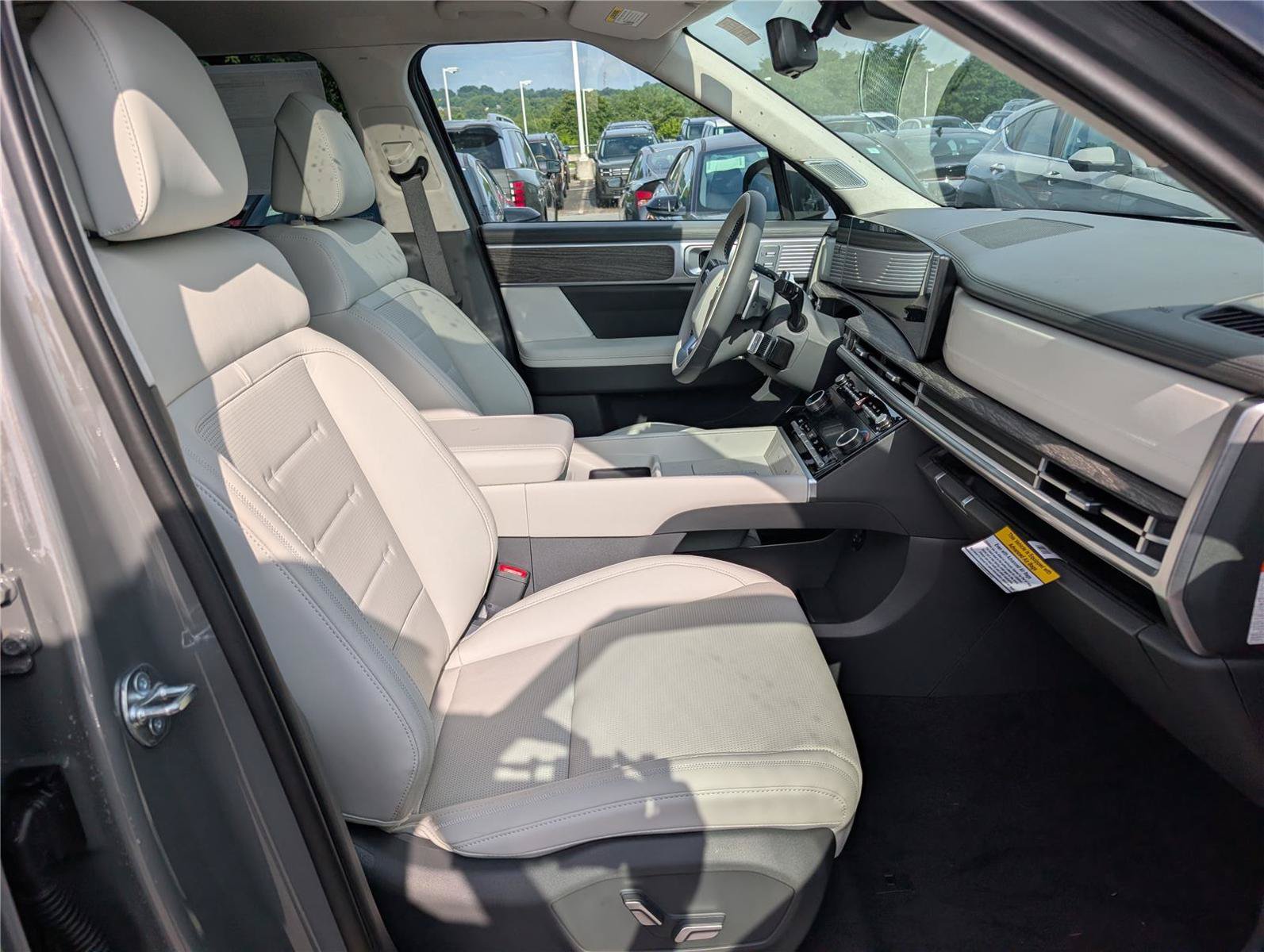 New 2026 Hyundai Santa Fe Calligraphy AWD/4WD image 8