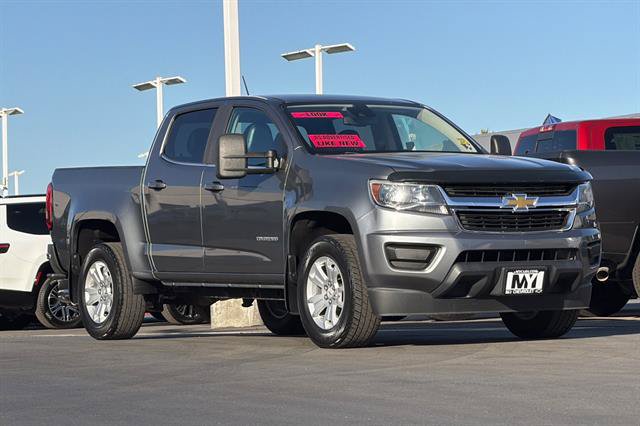 Used 2018 Chevrolet Colorado LT w/ Safety Package RWD image 2
