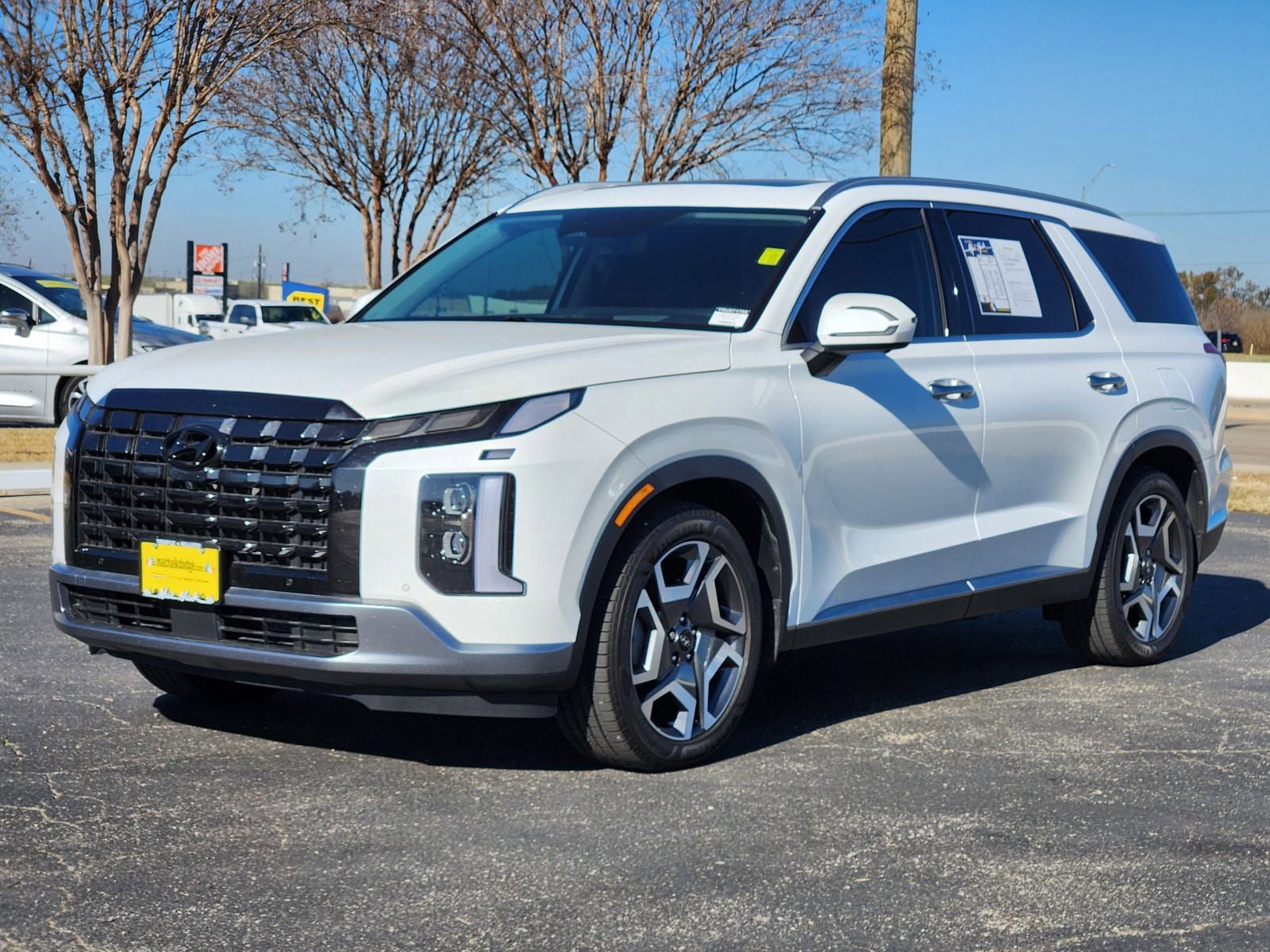 Used 2024 Hyundai Palisade Limited FWD image 3