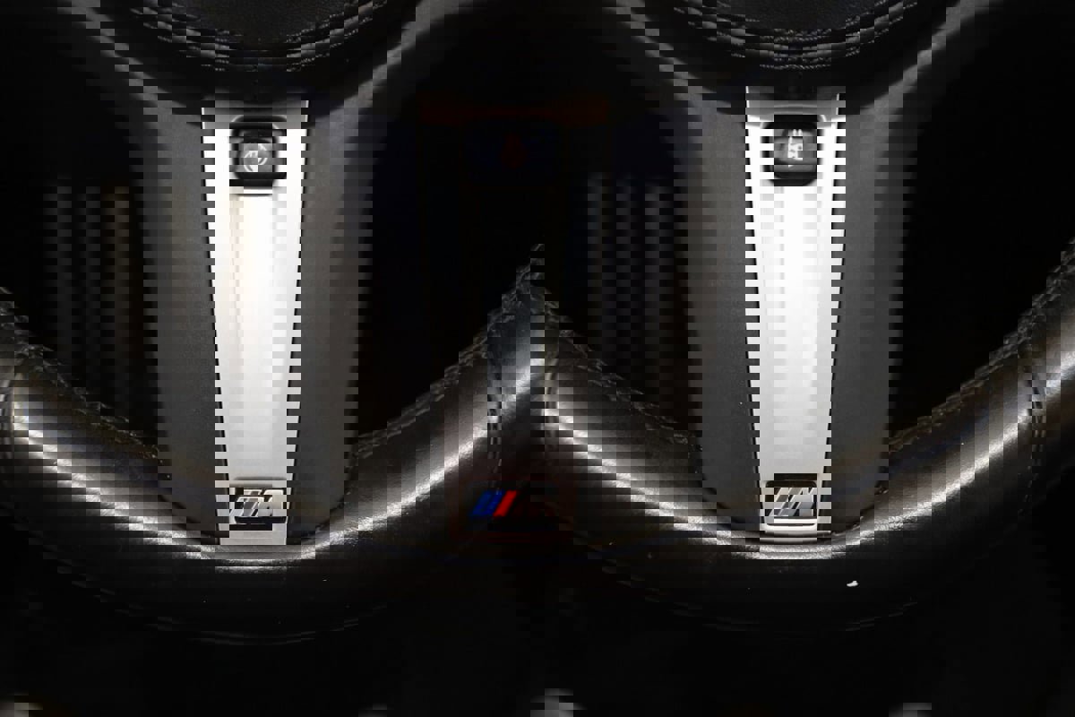 Used 2022 BMW 750i xDrive w/ M Sport Package image 49