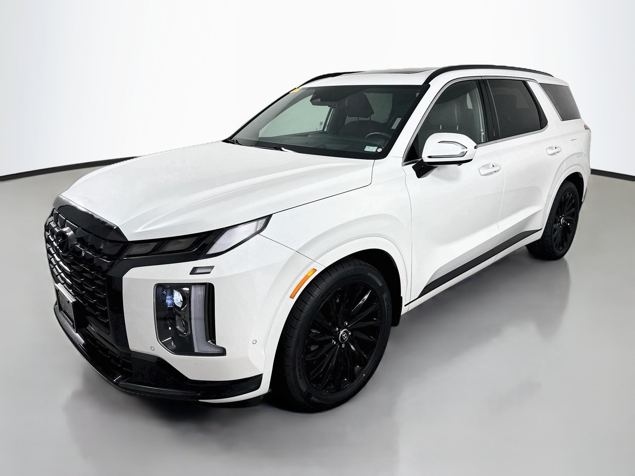 Used 2024 Hyundai Palisade Calligraphy AWD/4WD image 3