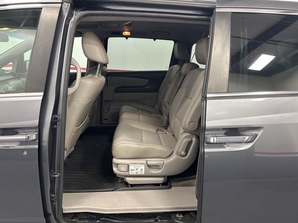 Used 2012 Honda Odyssey EX-L image 12