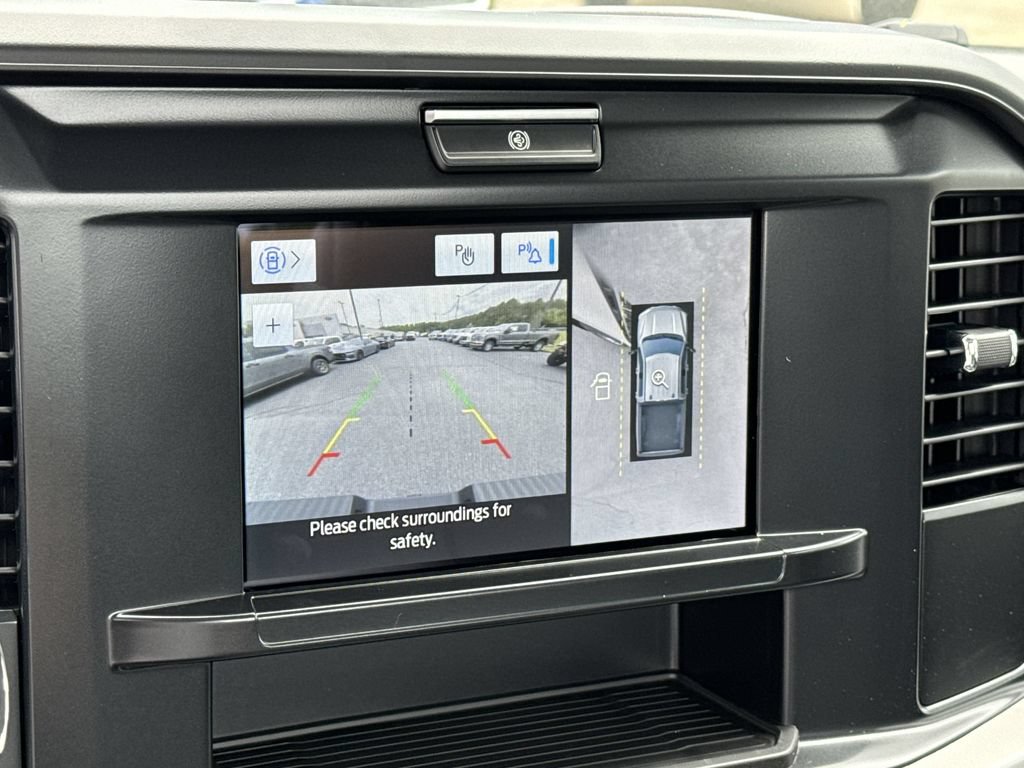 New 2025 Ford F250 XL w/ 360-Degree Camera Package RWD image 23