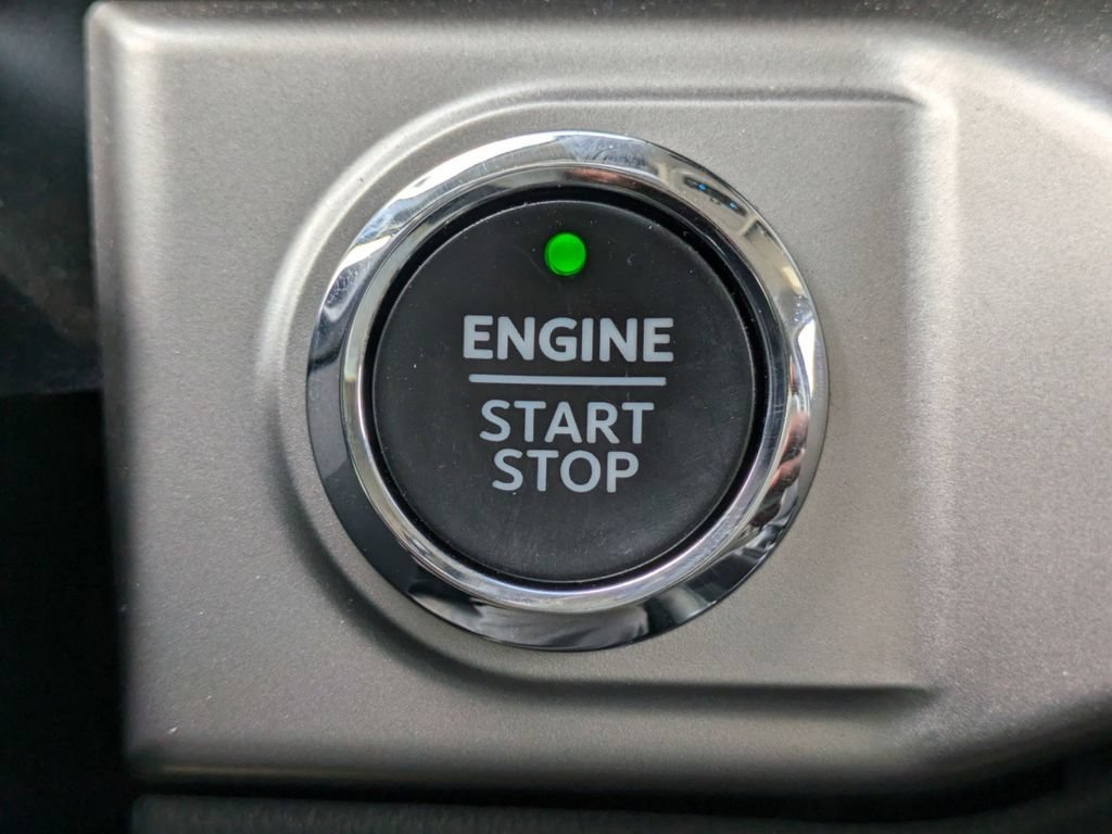 Used 2022 Ford F150 XLT w/ Equipment Group 302A High AWD/4WD image 29