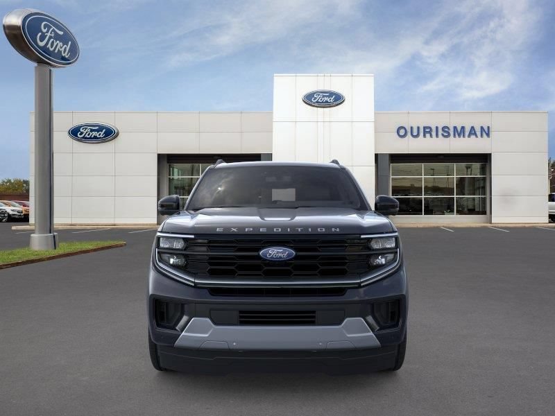 New 2026 Ford Expedition Max Platinum w/ Driver's Package AWD/4WD image 2