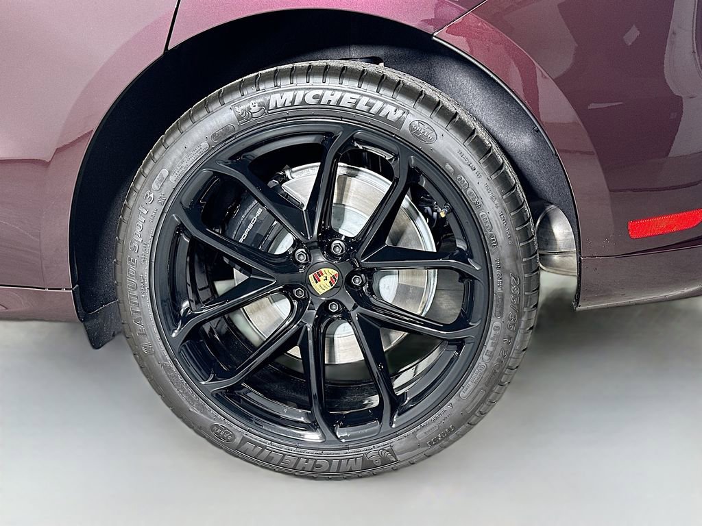 New 2026 Porsche Macan GTS image 34
