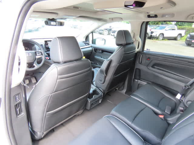 New 2027 Honda Odyssey Touring image 16