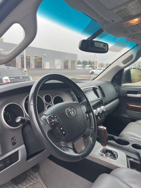 Used 2010 Toyota Tundra Limited image 13
