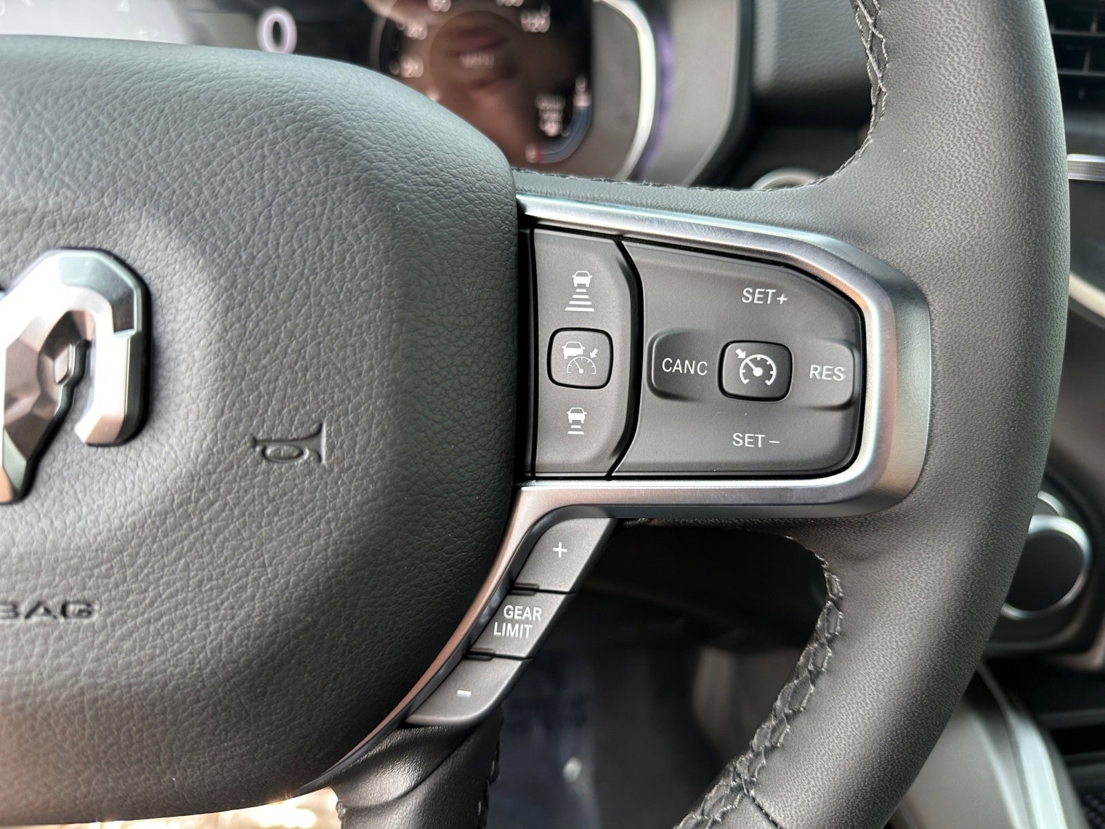 New 2026 RAM 1500 4x4 Crew Cab image 17