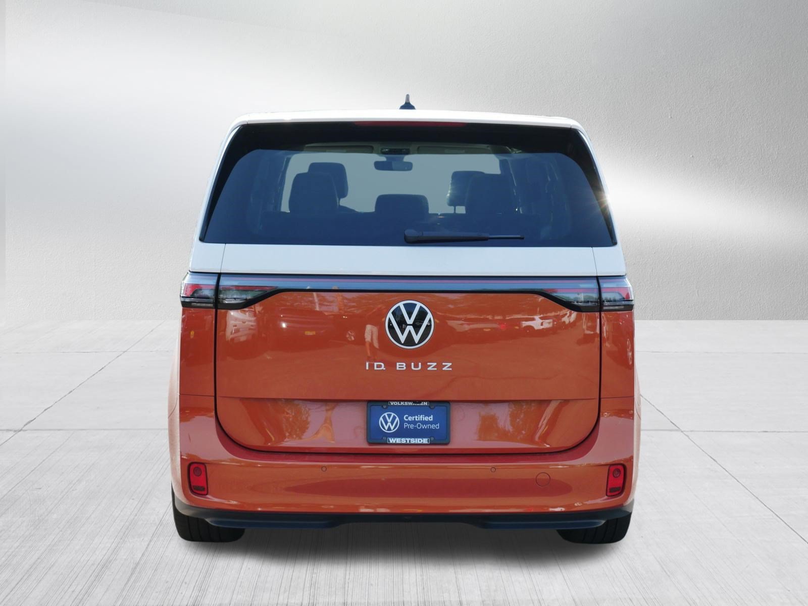 Certified 2025 Volkswagen ID. Buzz Pro S Plus RWD image 6
