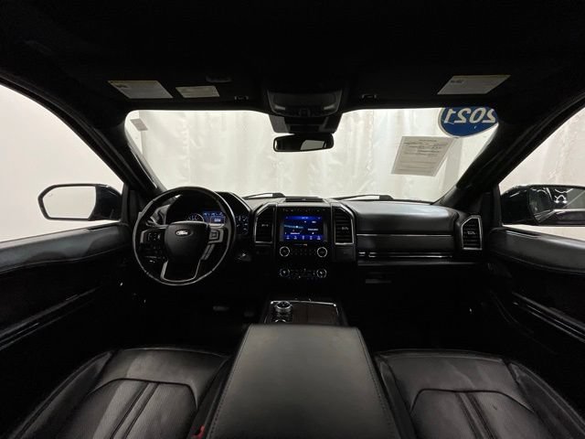 Used 2021 Ford Expedition Limited AWD/4WD image 16