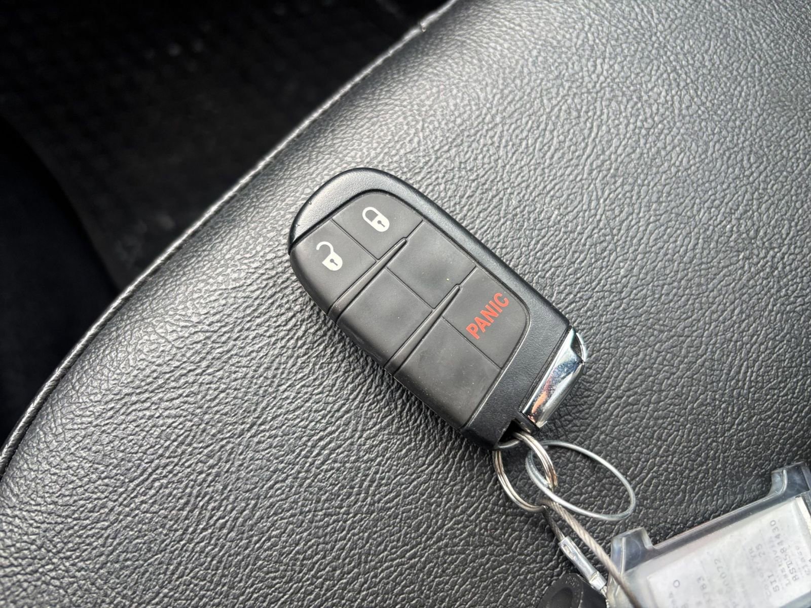 Used 2025 Jeep Compass Trailhawk image 21