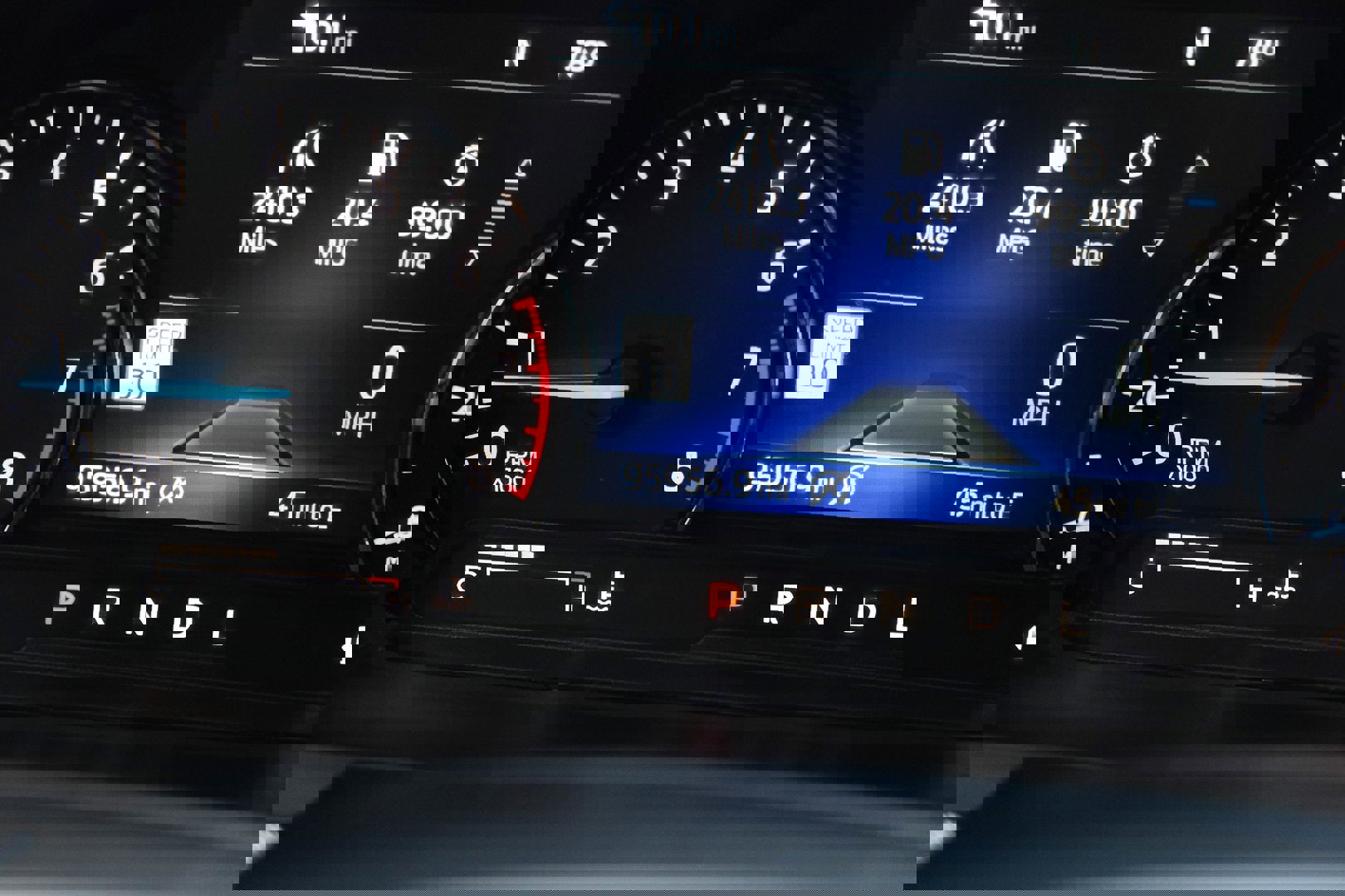 Used 2021 Ford Explorer XLT w/ Equipment Group 202A image 30