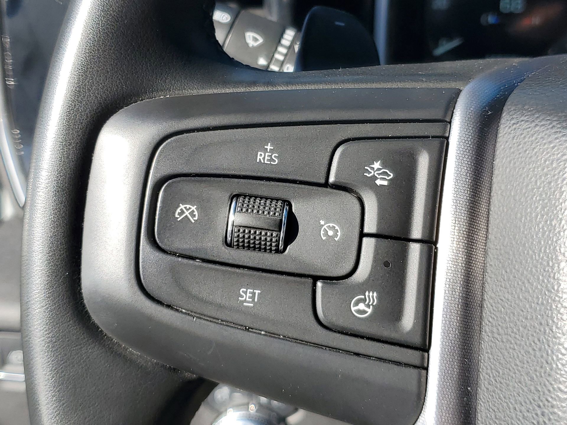 Used 2024 GMC Sierra 1500 Elevation w/ Preferred Package image 22