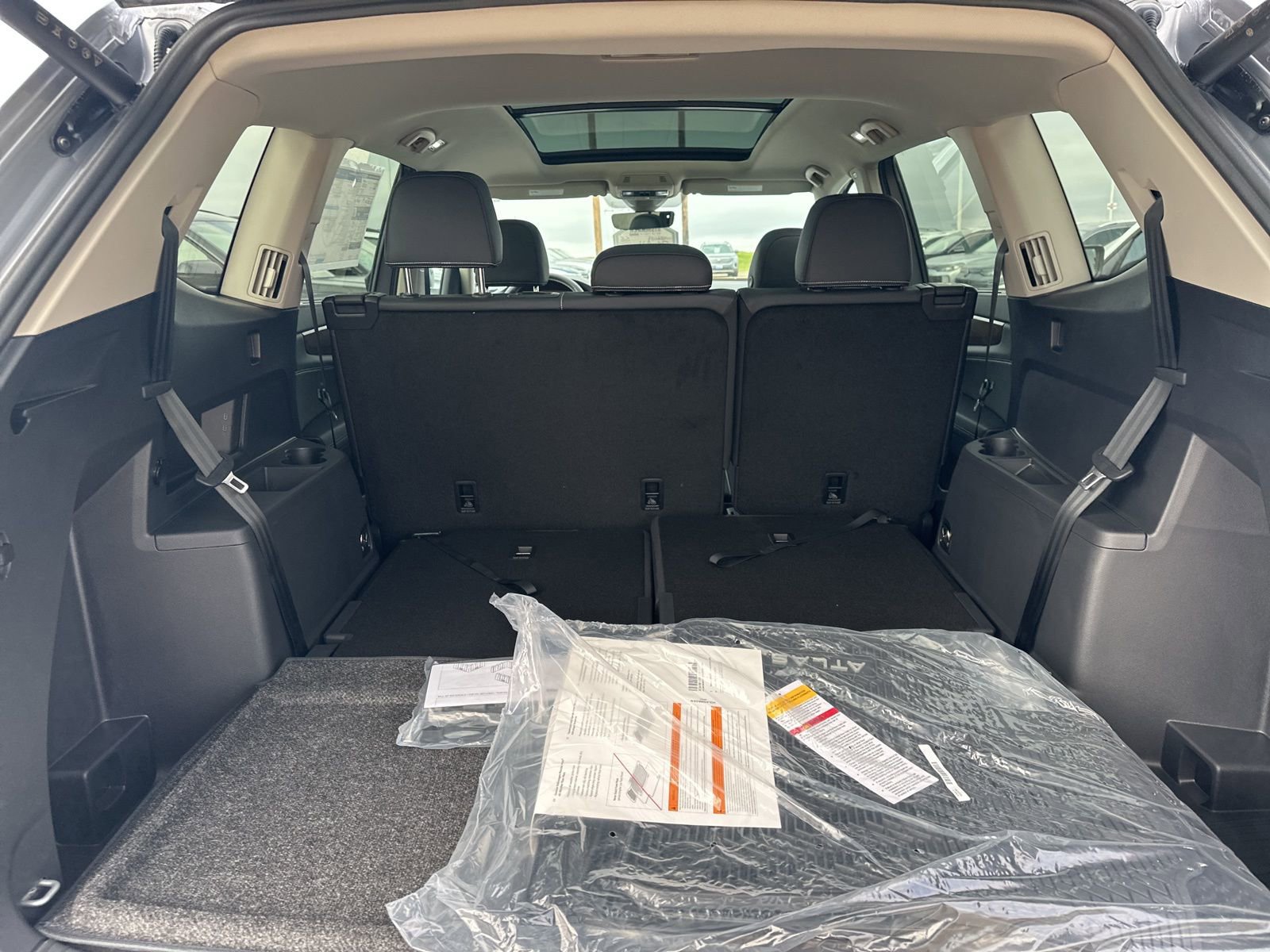 New 2026 Volkswagen Atlas SE image 33