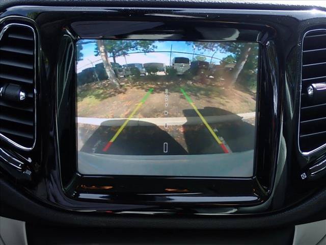 Used 2020 Jeep Compass Limited AWD/4WD image 12