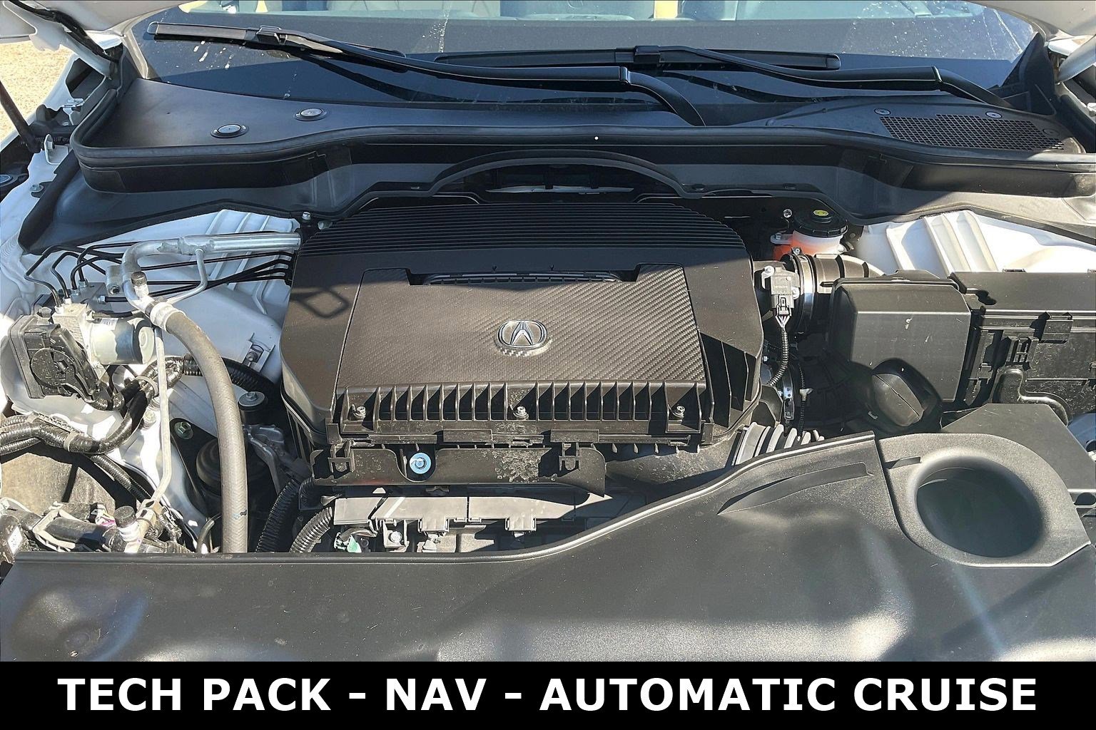 Used 2025 Acura MDX SH-AWD w/ Technology Package image 31