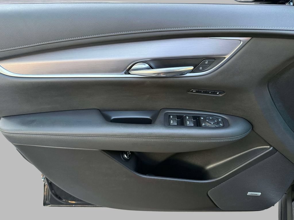 Certified 2024 Cadillac XT6 Luxury AWD/4WD image 20