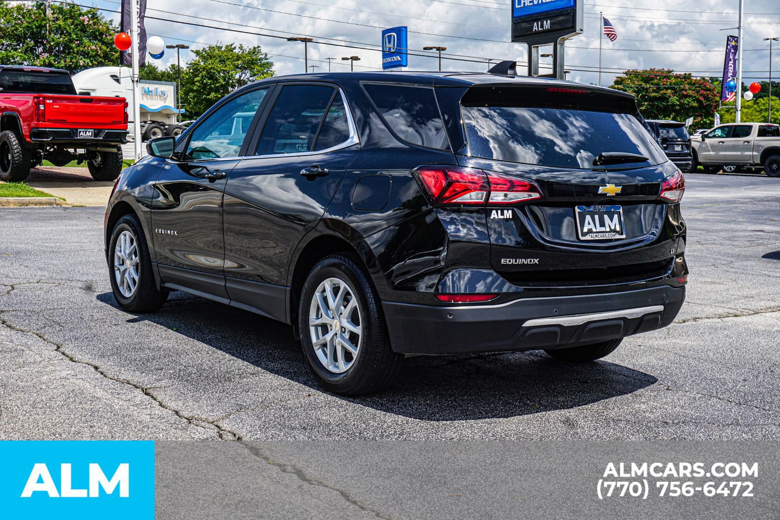 Used 2024 Chevrolet Equinox LT FWD image 7