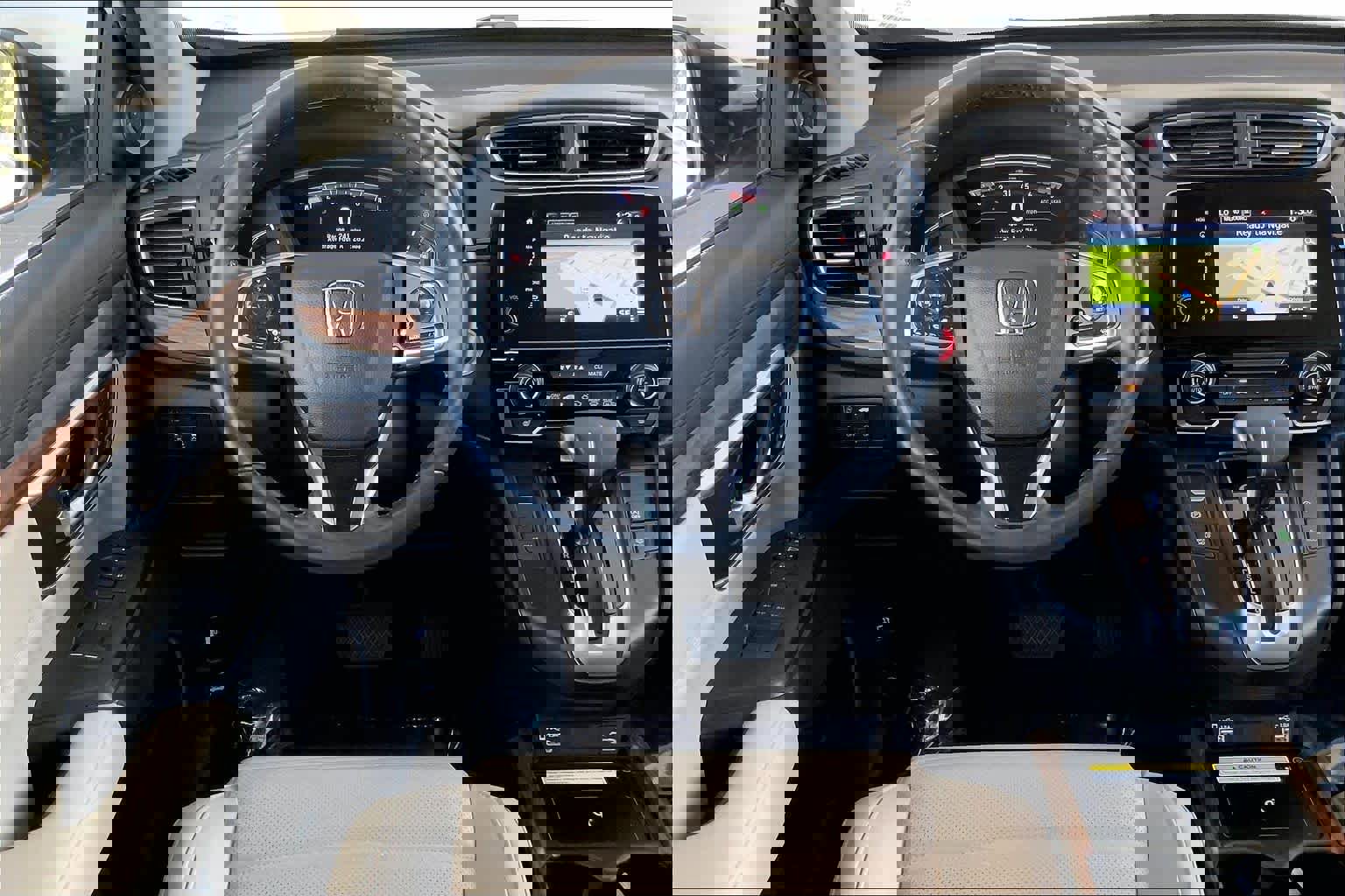 Used 2022 Honda CR-V Touring image 6