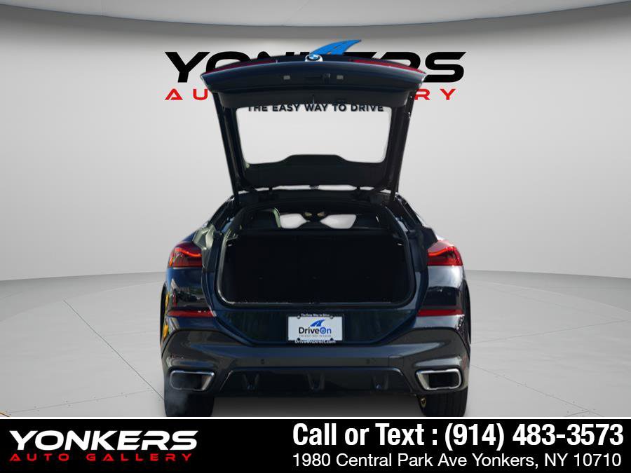 Used 2024 BMW X6 xDrive40i w/ Premium Package image 7