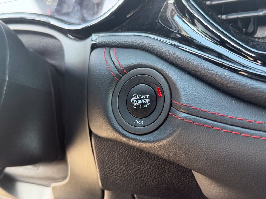 Used 2025 Dodge Durango GT AWD/4WD image 21