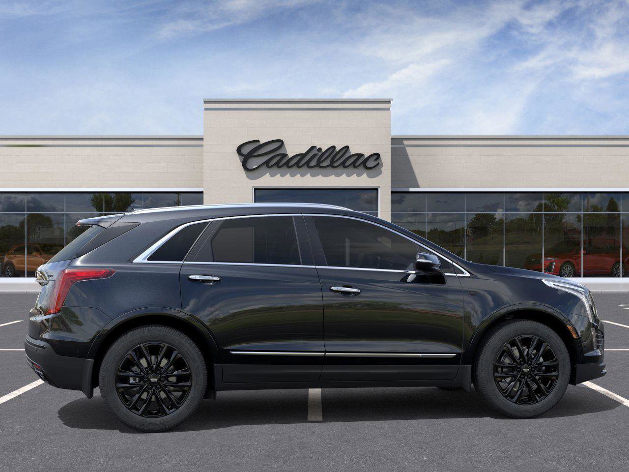 New 2026 Cadillac XT5 Premium Luxury w/ LPO, ONYX Package image 6