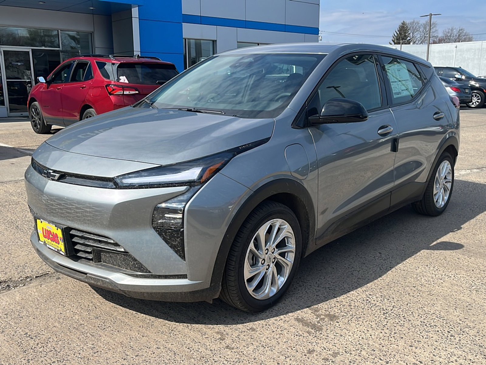 New 2027 Chevrolet Bolt LT w/ Comfort Package FWD image 4