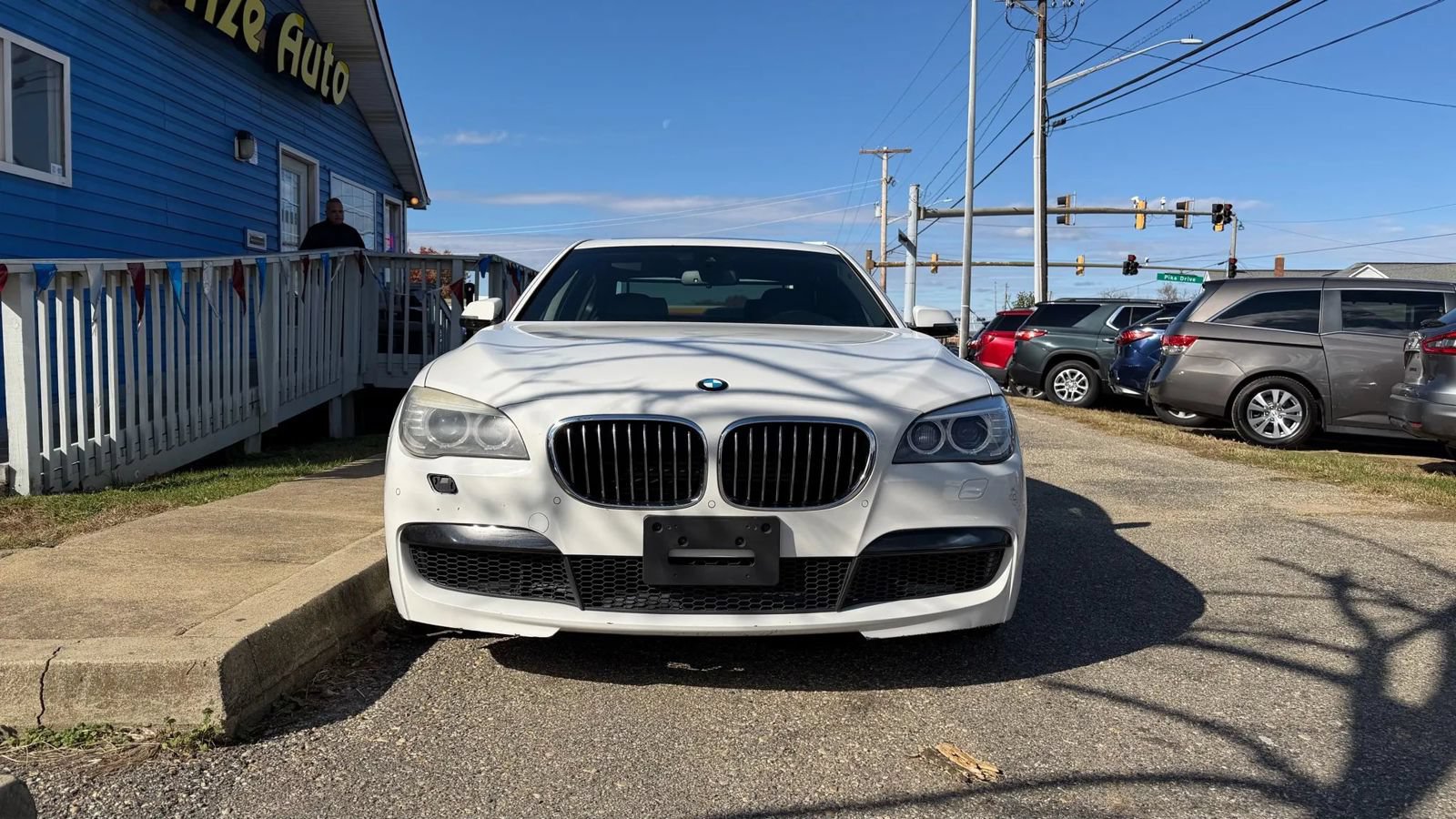 Used 2013 BMW 750i xDrive AWD/4WD image 3